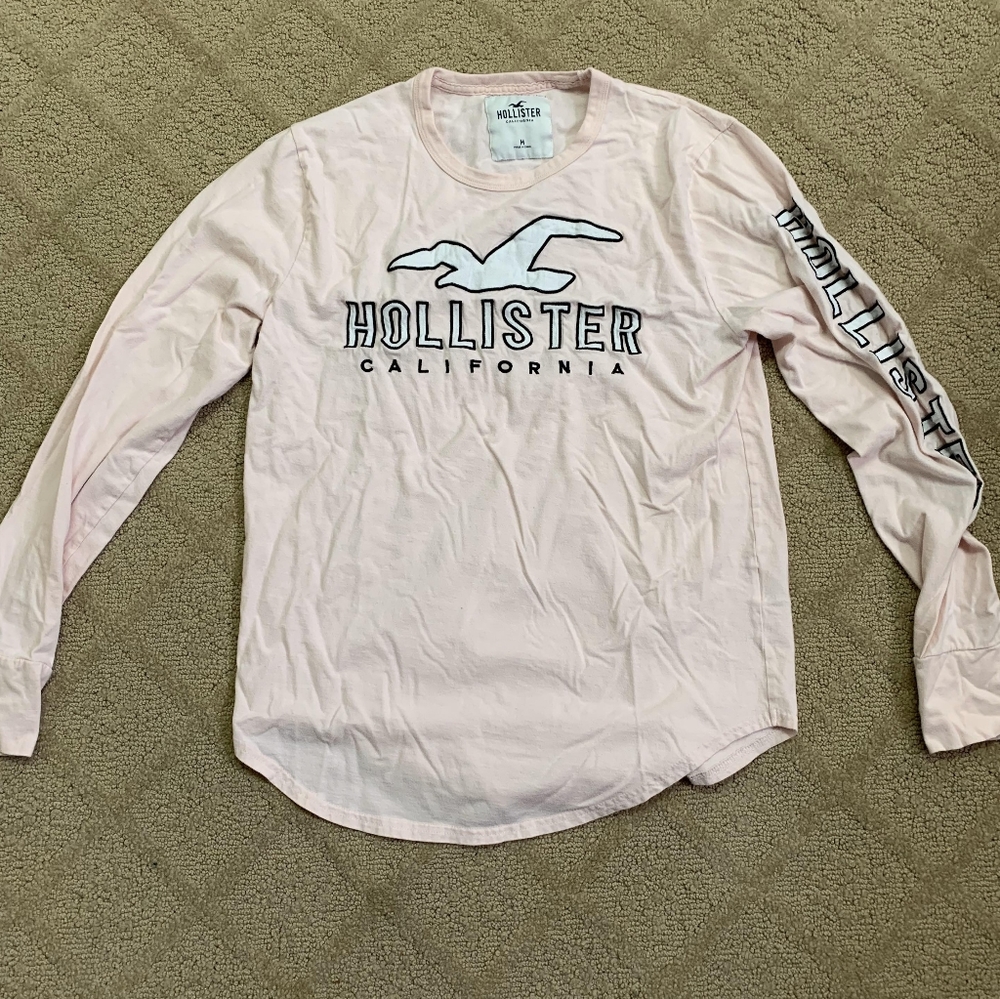 Hollister Mens Graphic Long Sleeve Tee